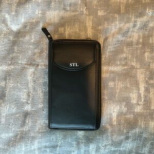 Selena The Label clutch